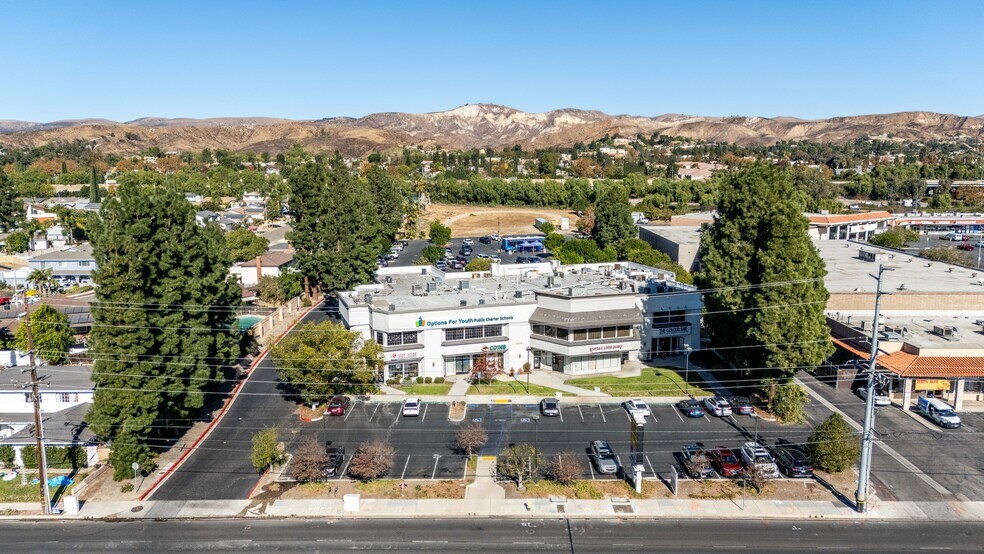 More Photos Of 2585 Cochran St, Simi Valley Freestanding For Sale