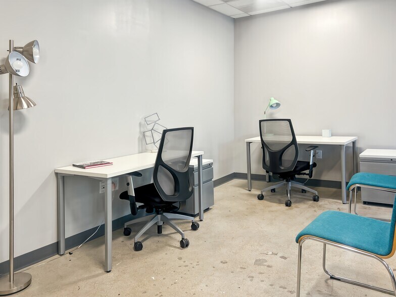 More Photos Of 730 Arizona Ave, Santa Monica Coworking Space