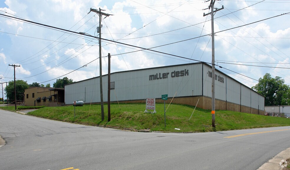 More Photos Of 1212 Lincoln Dr, High Point Manufacturing For Lease
