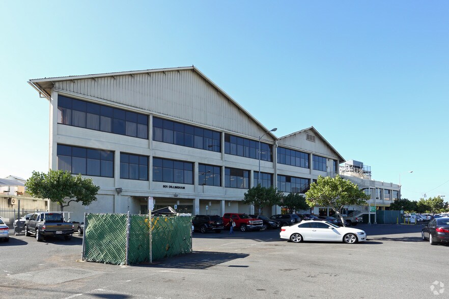 More Photos Of 801 Dillingham Blvd, Honolulu Flex For Lease