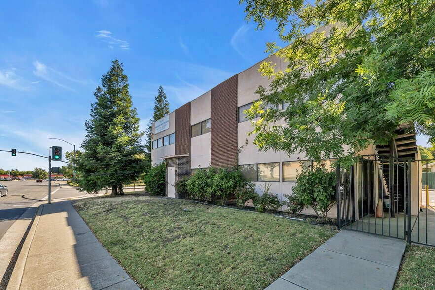 More Photos Of 515 Michigan Blvd, West Sacramento Medical For Sale