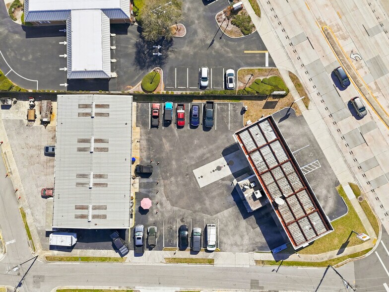 More Photos Of 2350 N Ponce De Leon Blvd, Saint Augustine Service Station For Sale
