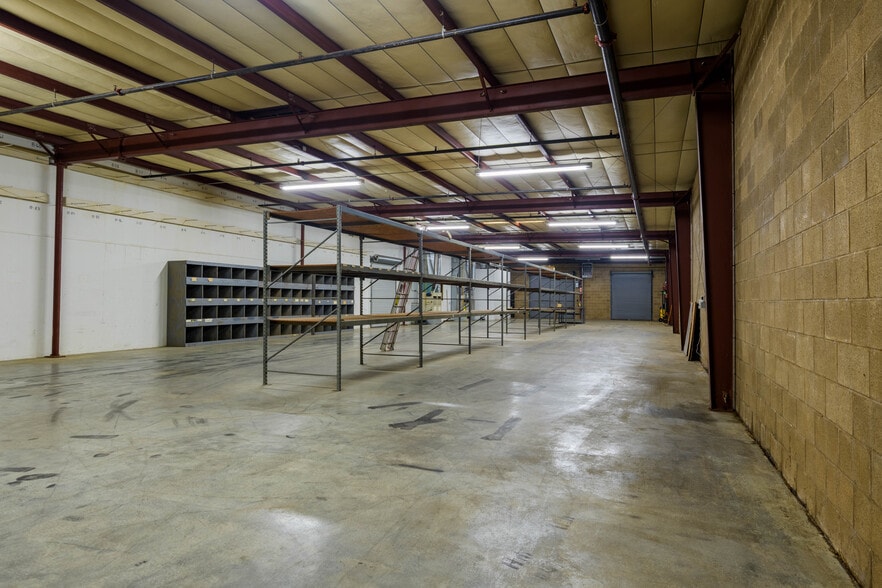 More Photos Of 494 Richardson Rd SE, Calhoun Industrial For Sale