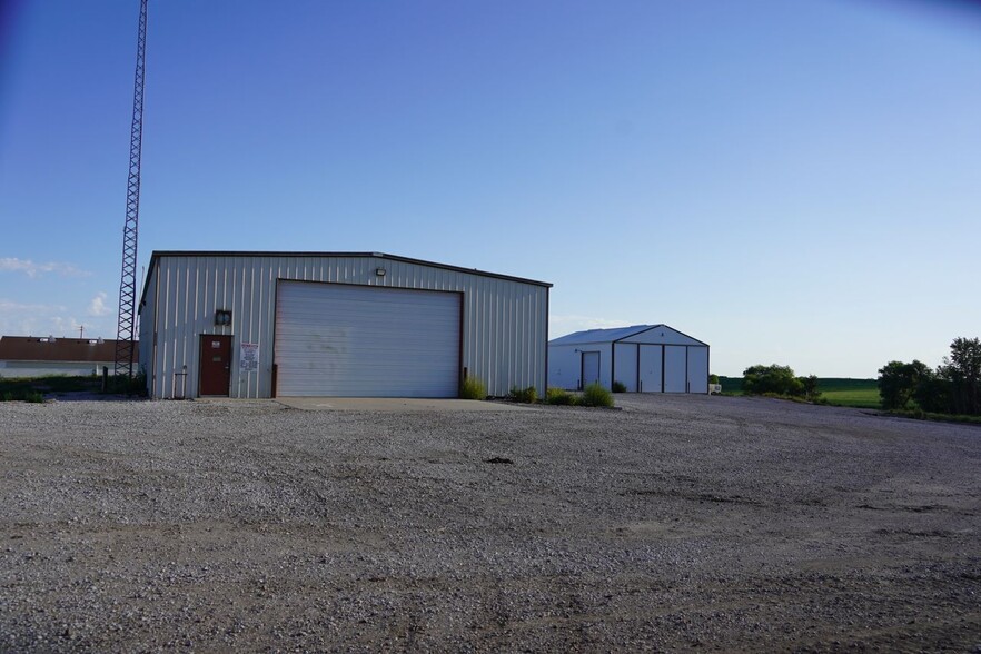 Primary Photo Of 71910 Highway 15, Fairbury Warehouse For Sale