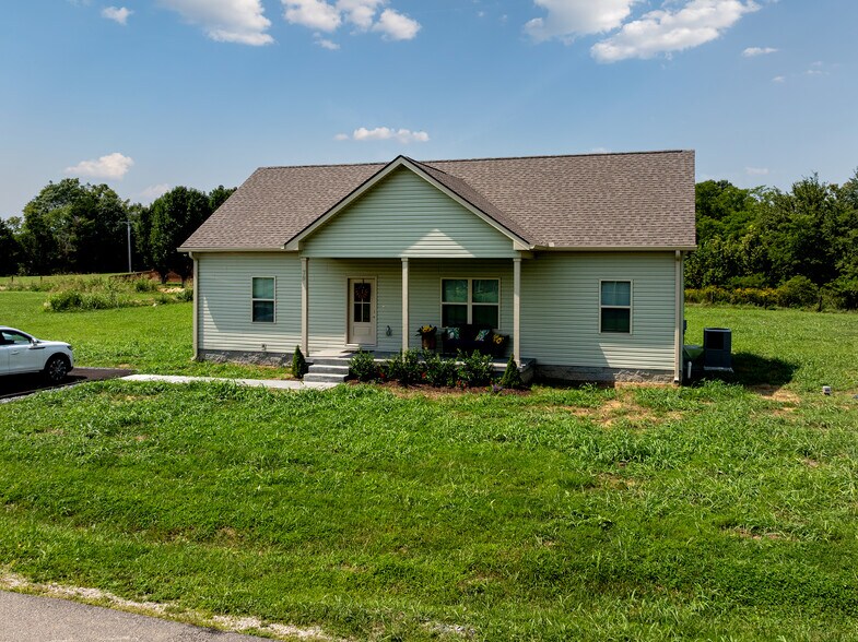 More Photos Of , Lafayette Specialty For Sale