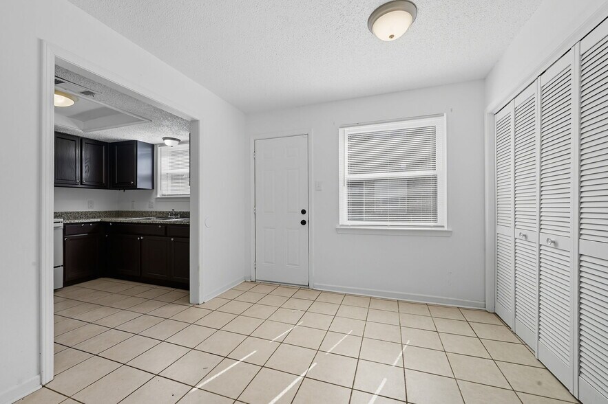 More Photos Of 3150 Oneal Ln, Baton Rouge Multifamily For Sale