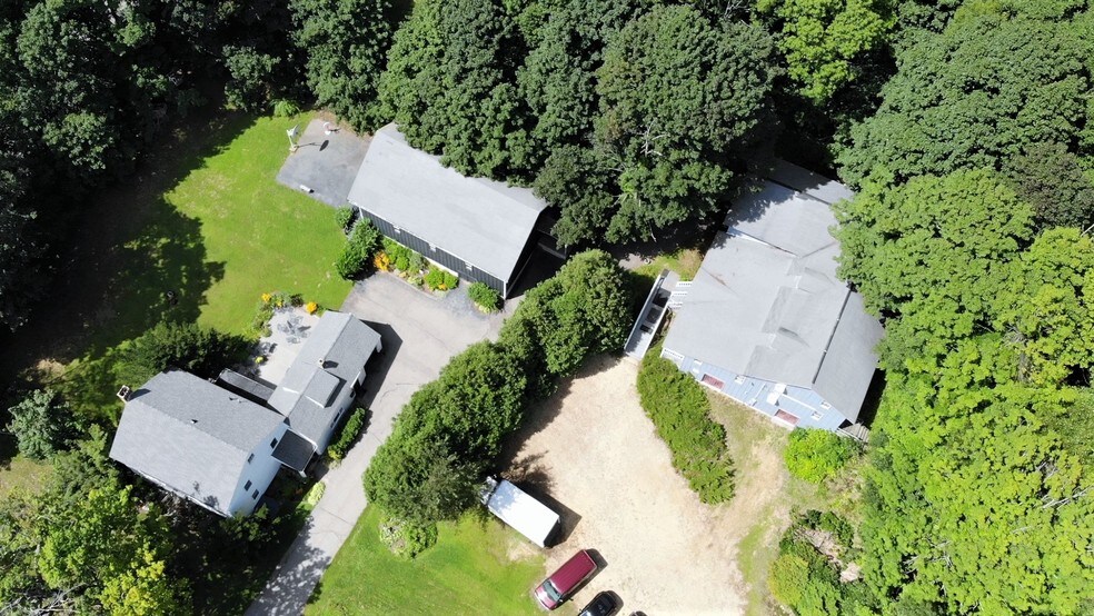 More Photos Of 18 Sargent St, Cherry Valley Flex For Sale