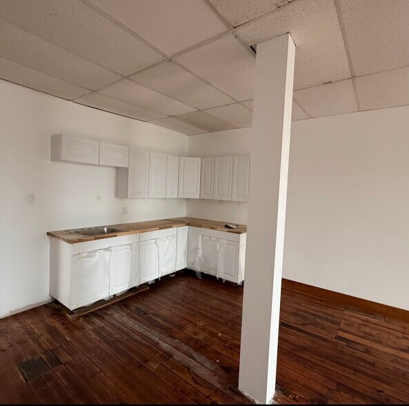 More Photos Of 930 Oriskany St, Utica Storefront Retail Office For Lease