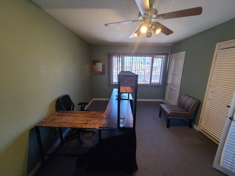 More Photos Of 1310 S Maryland Pky, Las Vegas Office For Sale