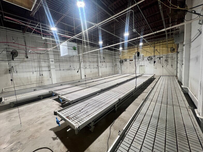 More Photos Of 4900 N Sewell Ave, Oklahoma City Manufacturing For Sale