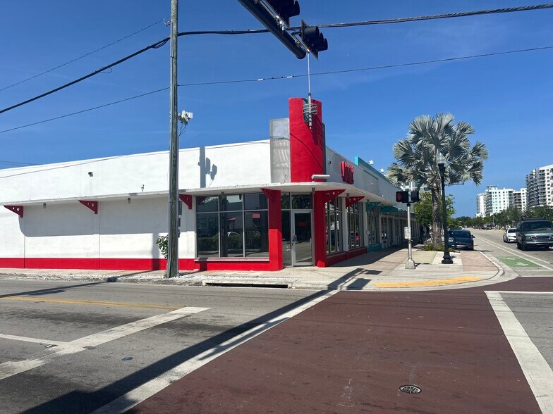 Primary Photo Of 2341 Hollywood Blvd, Hollywood Freestanding For Lease