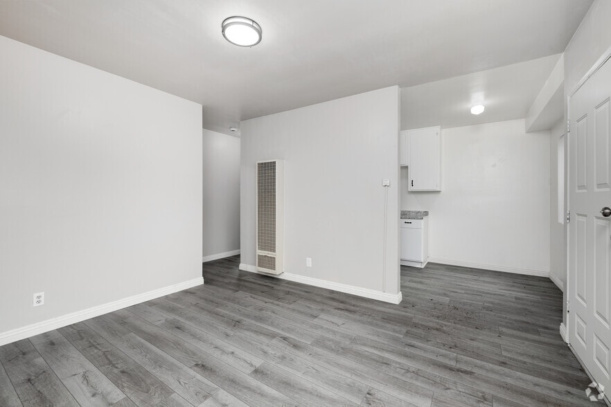 More Photos Of 549 S Mathews St, Los Angeles Apartments For Sale