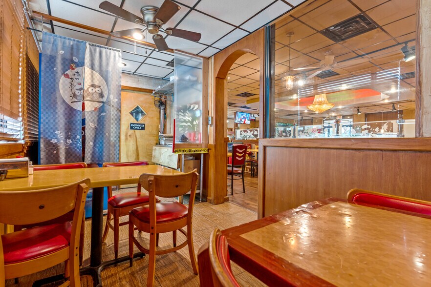 More Photos Of 509 US Highway 271 N, Gilmer Flex For Sale