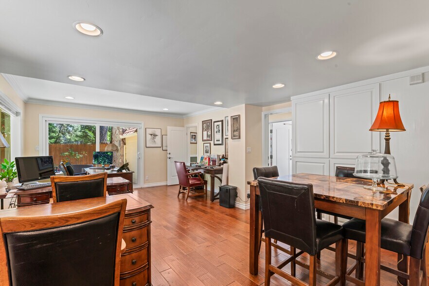 More Photos Of 27180 Highway 189, Blue Jay Office For Sale