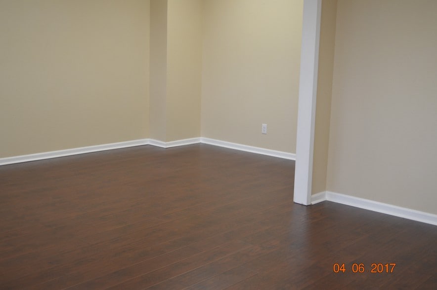 More Photos Of 9258 Culebra Rd, San Antonio Office For Lease