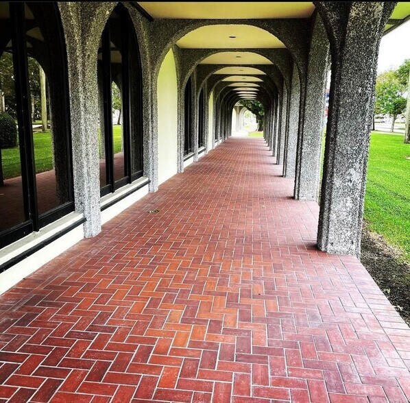 More Photos Of 15600 SW 288th St, Homestead Medical For Lease