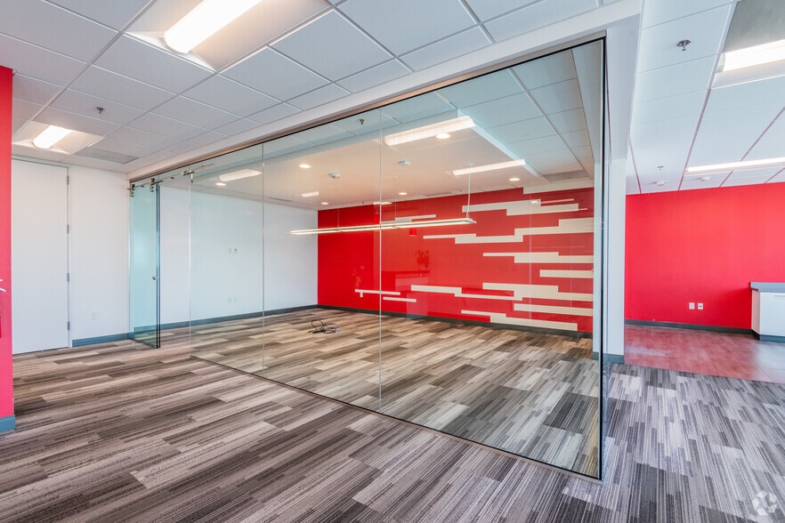 More Photos Of 980 9th St, Sacramento Unknown For Lease