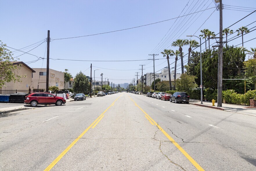 More Photos Of 5331 Cahuenga Blvd, North Hollywood Apartments For Sale