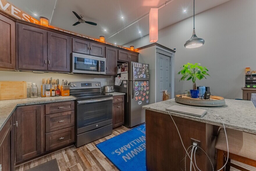 More Photos Of 78 W Canal St, Wabash Apartments For Sale