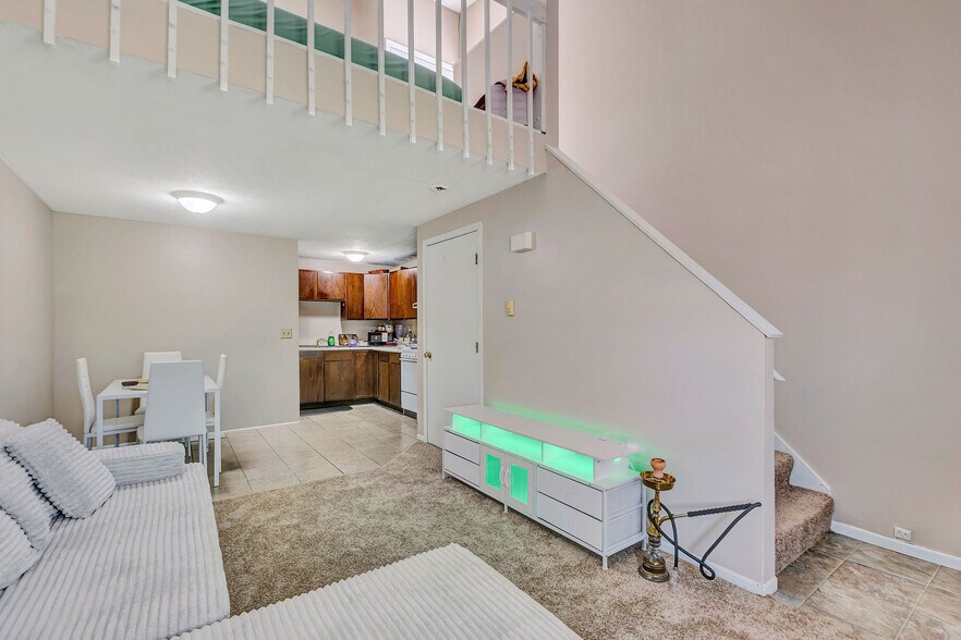 More Photos Of 207 W Funderburg Rd, Fairborn Apartments For Sale