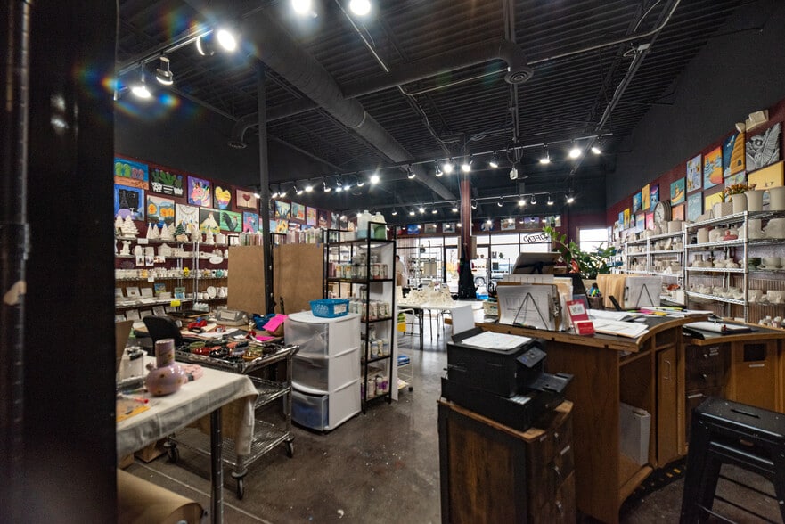 More Photos Of 5750 W 10th St, Greeley Freestanding For Lease