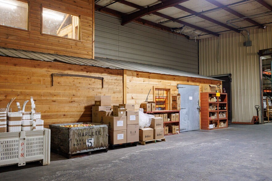 More Photos Of 63 Talona Spur Rd, Ellijay Freestanding For Sale