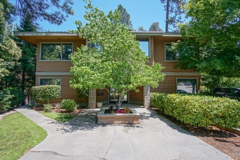 More Photos Of 944 McCourtney Rd, Grass Valley Office For Lease