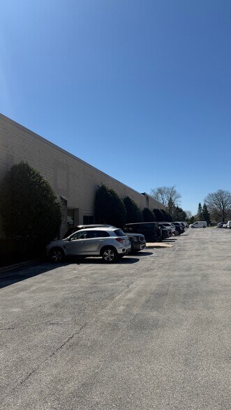 More Photos Of 901 S Bolmar St, West Chester Light Manufacturing For Lease