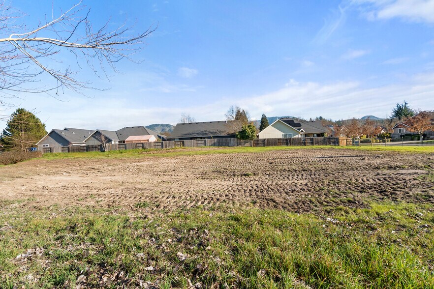 More Photos Of 1731 Williams Hwy, Grants Pass Land For Sale