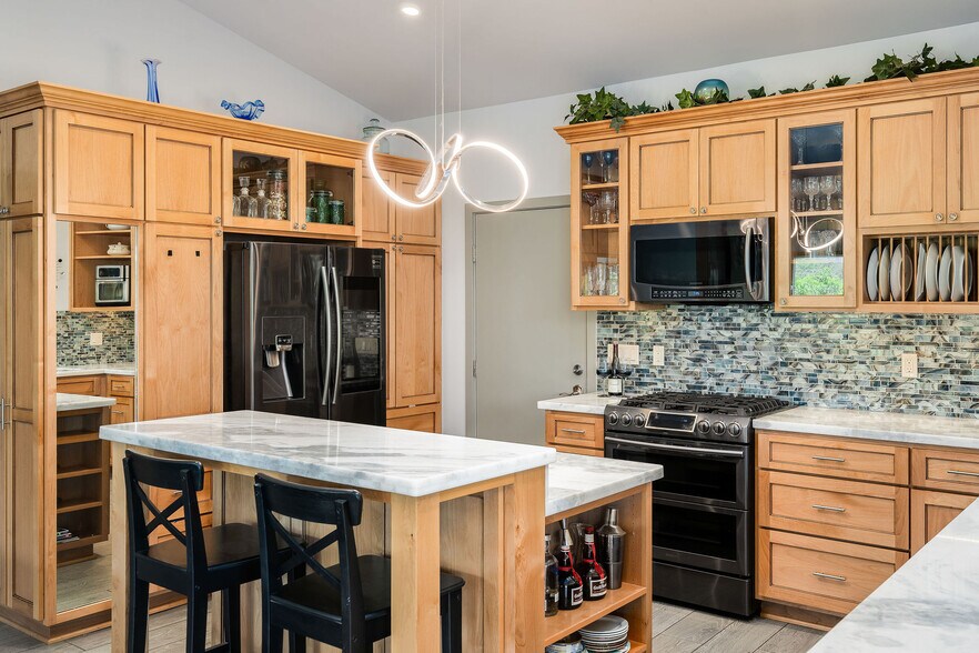 More Photos Of 3037 Foothill Blvd, Calistoga Hospitality For Sale