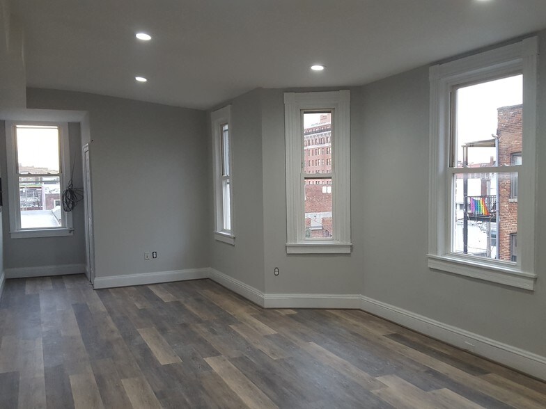More Photos Of 1714 Saint Paul St, Baltimore Office For Lease