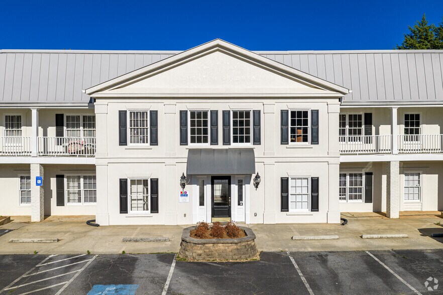 More Photos Of 1100 Turner Rd, Cumming Office For Lease