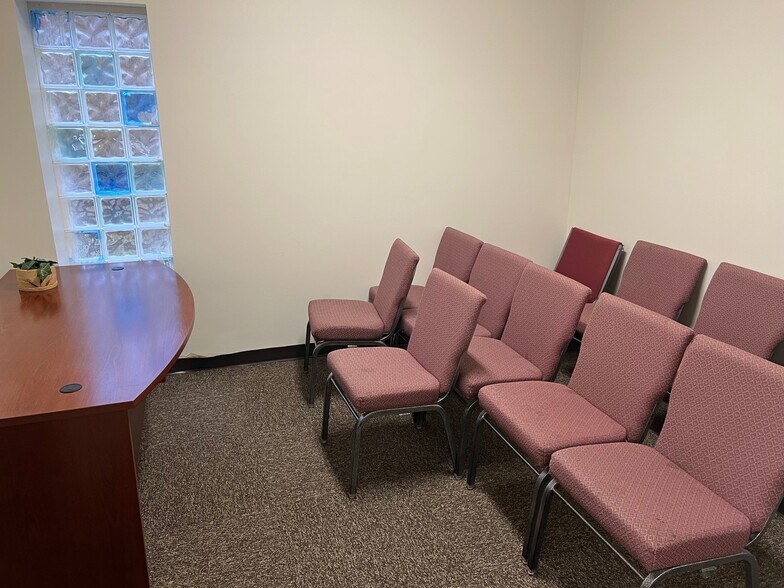 More Photos Of 2150 Greenbrier St, Charleston Office For Sale