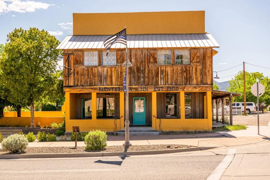 Primary Photo Of 396 Main st, Camp Verde Restaurant For Lease