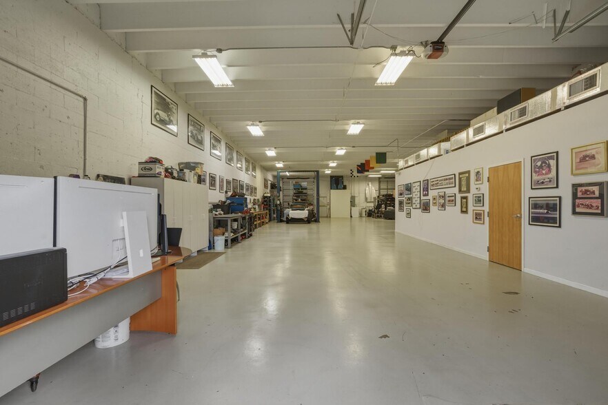 More Photos Of 1210 NE 8th Ave, Fort Lauderdale Warehouse For Sale