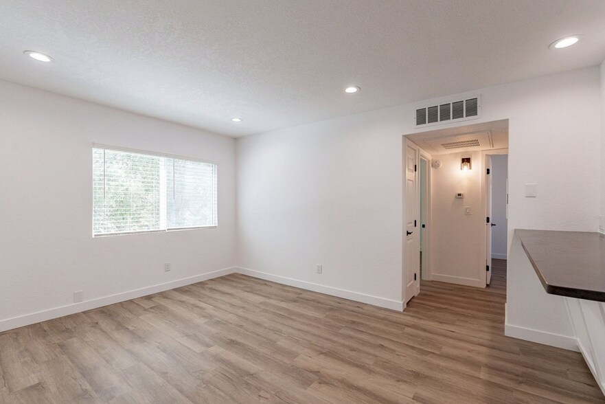 More Photos Of 806 E 10th St, Tucson Multifamily For Sale
