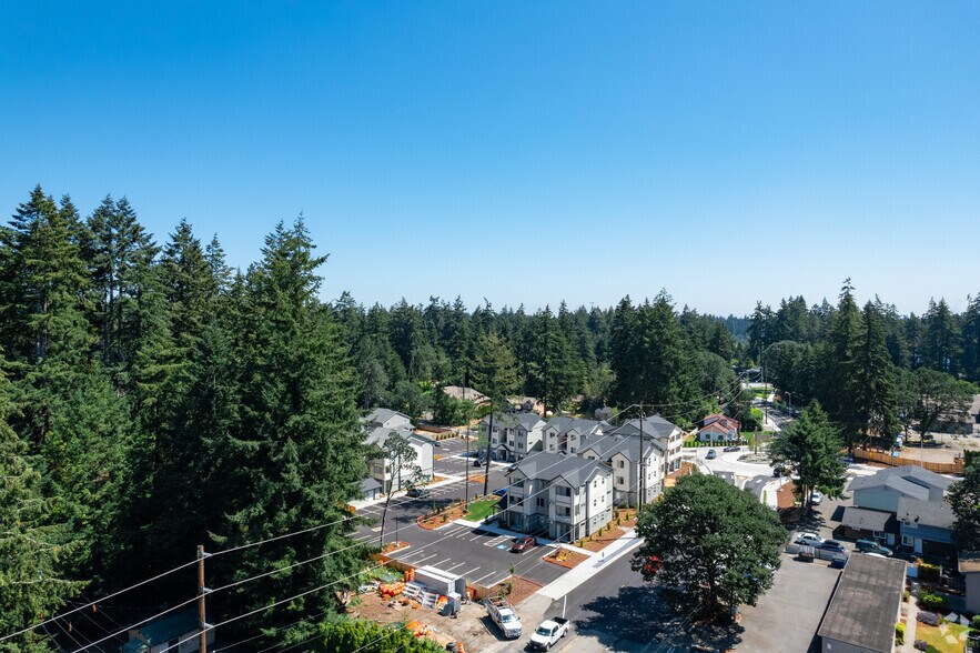 More Photos Of 7911 Washington Blvd SW, Lakewood Apartments For Sale