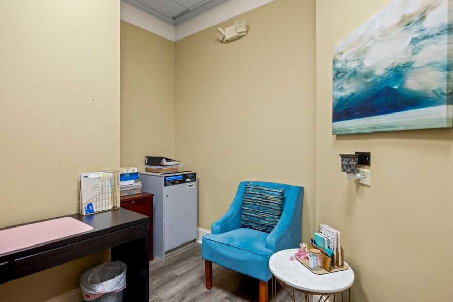 More Photos Of 403 Gilead Rd, Huntersville Medical For Sale