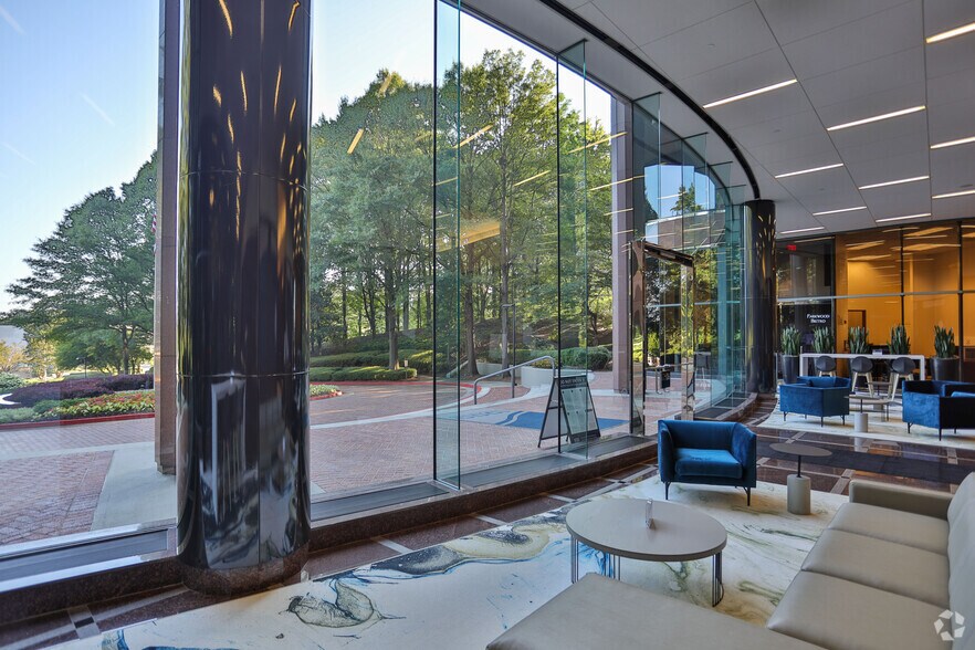 More Photos Of 1000 Parkwood Cir SE, Atlanta Office For Lease