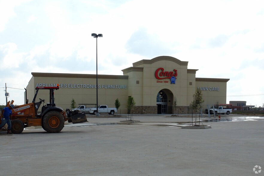 Primary Photo Of 7735-7855 Memorial Blvd, Port Arthur Unknown For Lease