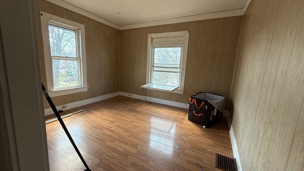 More Photos Of 90 Gaylord St, Binghamton Multifamily For Sale