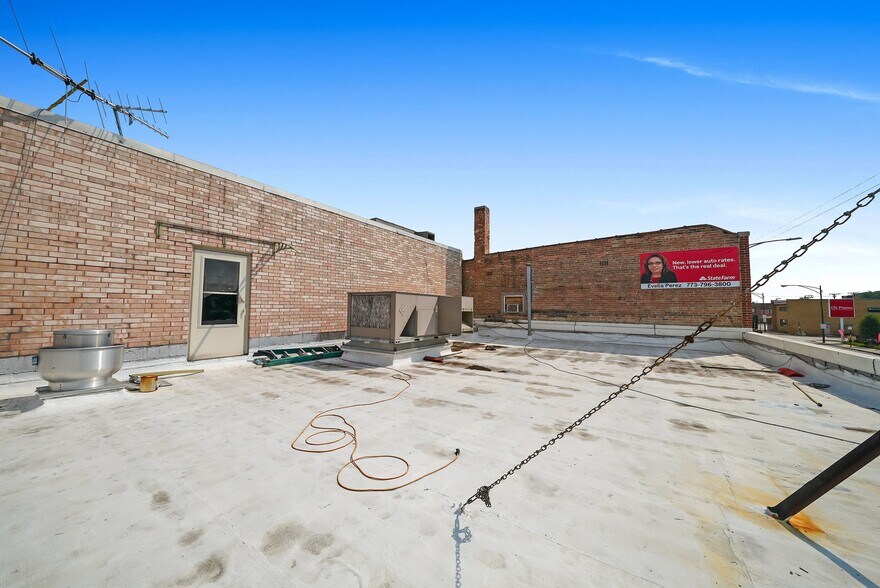 More Photos Of 5772 S Archer Ave, Chicago General Retail For Sale