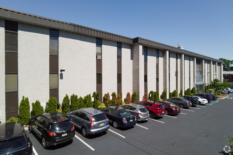More Photos Of 385 Prospect Ave, Hackensack Medical For Lease