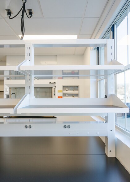 More Photos Of 4 Research Dr, Woodbridge Research And Development For Lease