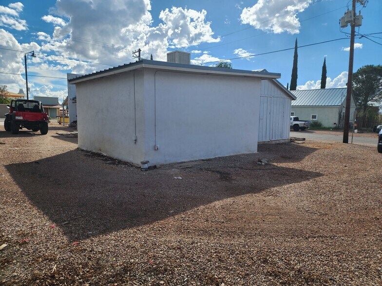 More Photos Of 302 E Fremont St, Tombstone Freestanding For Sale