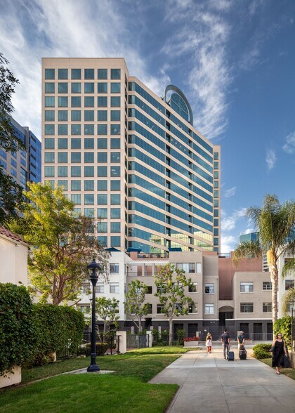 More Photos Of 501 W Broadway, San Diego Office For Lease