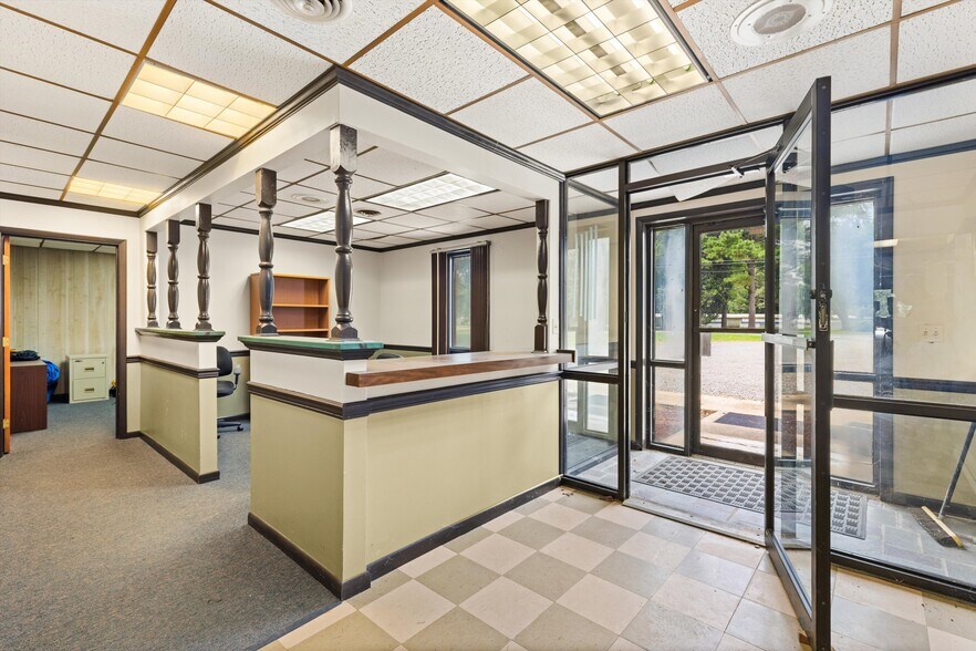 More Photos Of 7968 Libertytown Rd, Berlin Industrial For Sale