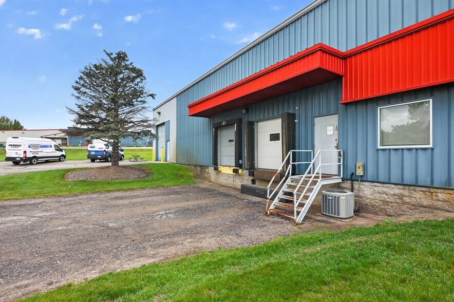 More Photos Of 1202 Sunridge Dr, Saint Cloud Warehouse For Sale