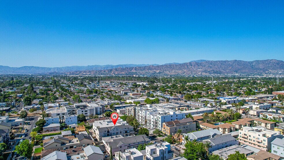 More Photos Of 5319 Cartwright Ave, North Hollywood Apartments For Sale