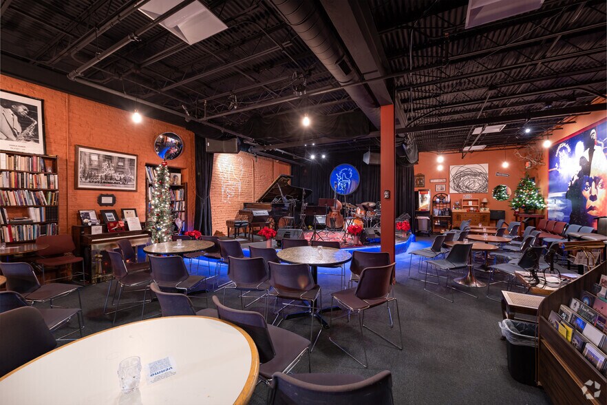 More Photos Of 380 E Lasalle Ave, South Bend Coworking Space